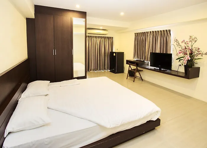 The Loft 3*